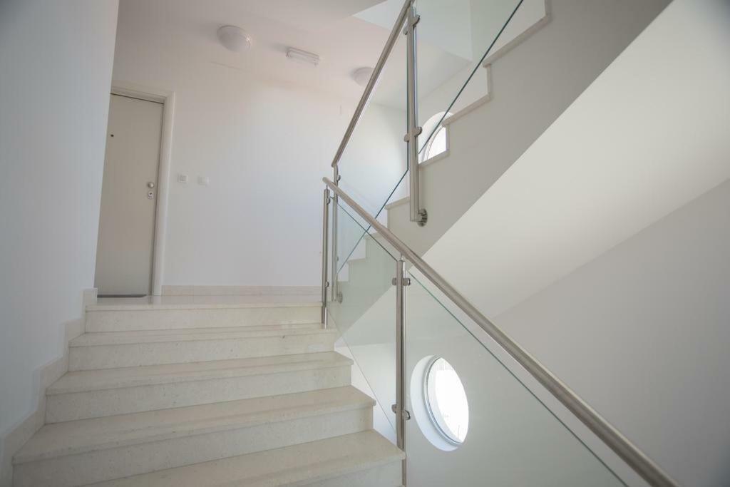 Apartment Movie Primosten Bagian luar foto