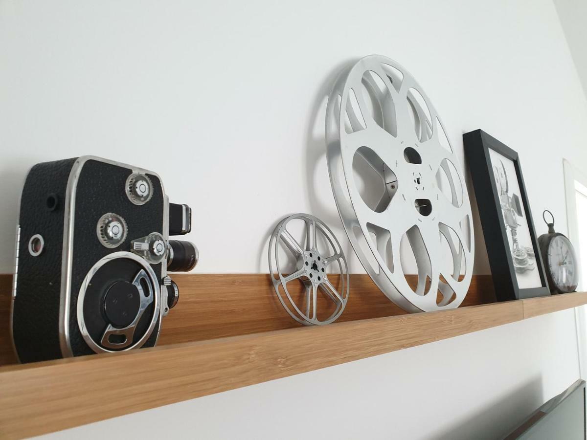Apartment Movie Primosten Bagian luar foto